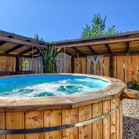 Pod Mazurskim Niebem Dom Rustykalny Villa