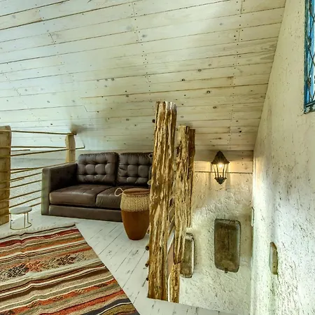 Villa Pod Mazurskim Niebem Dom Rustykalny Piecki (Warmian-Masurian)