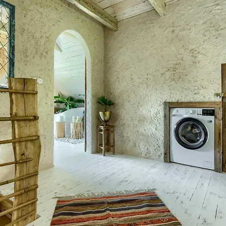 Pod Mazurskim Niebem Dom Rustykalny فيلة بيكي