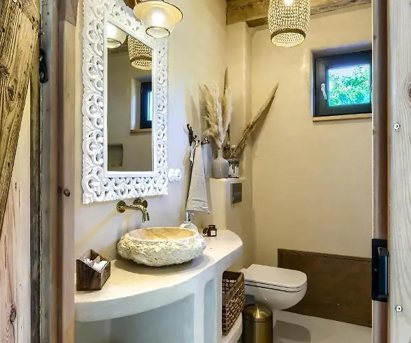 Pod Mazurskim Niebem Dom Rustykalny Piecki (Warmian-Masurian)